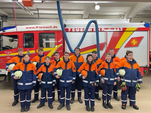 Die Jugendfeuerwehr Leinach nach der bestandenen Jugendflamme Stufe 2